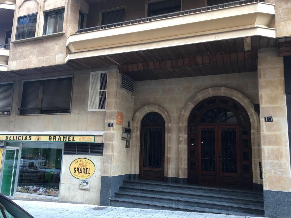 Dau Centro Free Parking Apartment Саламанка Екстериор снимка